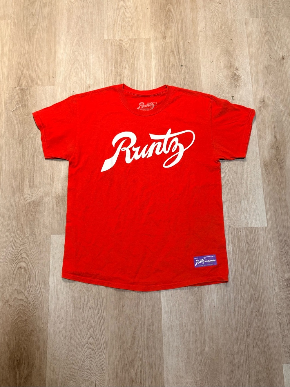 Runtz 2017 Worldwide Tour Red & White Graphic Tee Size Large 100% Cotton